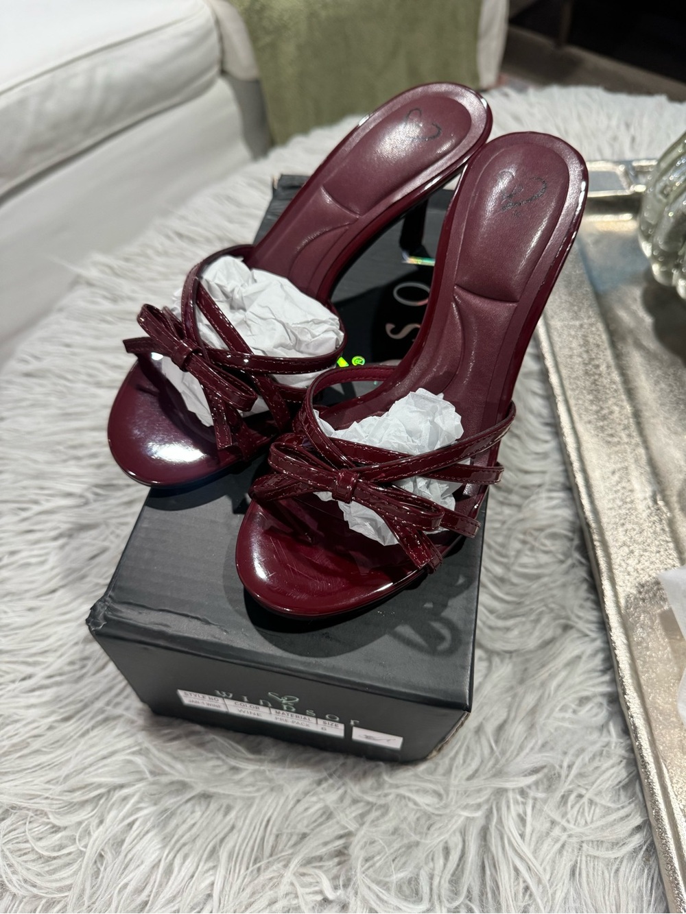 Windsor Patent Burgundy Bow Heeled Slides
